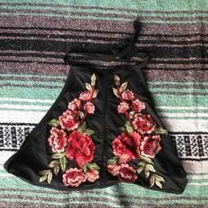 Floral halter crop